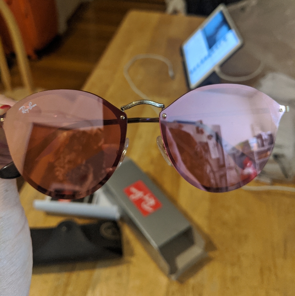 Sun glasses